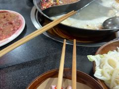 -重庆故事姊妹老火锅(财经学院店)