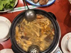-菌之家·专业纯野生菌火锅·特色炒菌