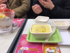 -满记甜品(巴黎春天宝山店)