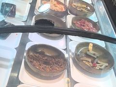 -尚品海鲜肥牛自助火锅(湖明店)