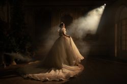 -Mu慕婚纱摄影·超级工作室