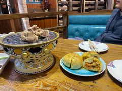 -蒙亨·手把肉·蒙古包文化主题餐厅(天恒广场店)