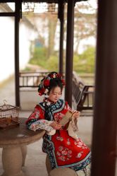 -一揽芳华汉服旗袍体验馆(拙政园店)