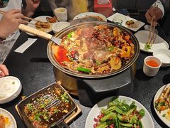 -辣尚瘾·烤鱼·新川菜(牡丹园直营店)