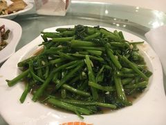 -沈家门海鲜夜排档(东港店)