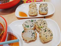 -小杨生煎(金山百联购物中心3楼店)