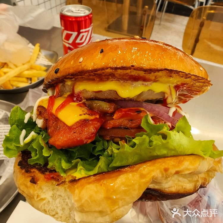 今天吃 清真 汉堡🍔