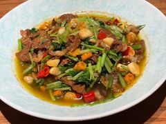 小炒黄牛肉-小厨师·二十年沈家门小海鲜(百井坊巷店)