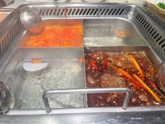 -海底捞火锅鲜切牛肉主题店(长寿路店)