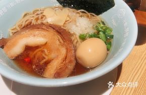 Boiled Dried Shrimp and Small Fish Broth Ramen