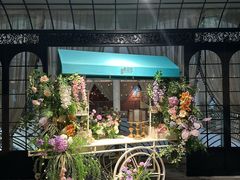 -金海华·赫本时光城市风尚餐厅(现代传媒广场店)