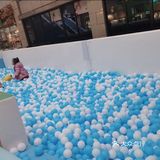 在游乐场里玩雪是什么感受[胜利][胜利]