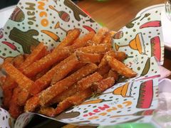 -Famous肥猫墨西哥音乐餐吧(五棵松华熙LIVE店)