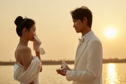 -金海岸婚纱摄影(塘沽店)