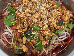 -周良天山牛杂城(天山路总店)