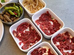 -张哞哞·鲜切牛肉自助火锅(高德置地店)