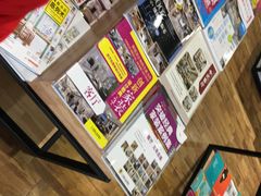 -新华书店(解放中路店)