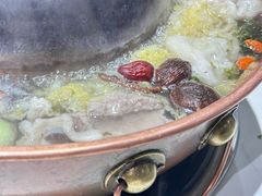 -周嵘铜火锅