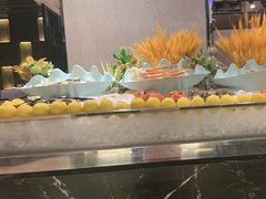 -广州万富希尔顿酒店·感趣自助餐厅·金秋蟹宴生蚝海鲜刺身