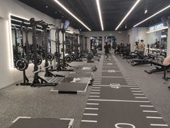 -TMG潮流健身(奥体莲荷里店)