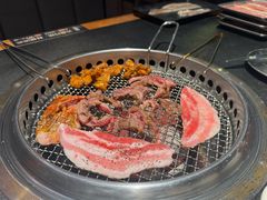-何发发和牛烧肉·鳗鱼榴莲放题自助(乐峰广场店)