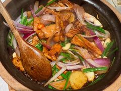 砂锅啫肥肠-炆艺乳鸽·煲仔饭大排档(望京来广营店)