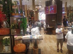 大堂-好人民间小吃·番茄鱼酸菜鱼(木渎悠方店)