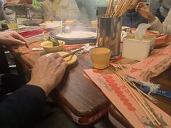 -签多多串串香火锅