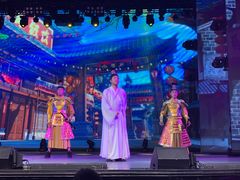 -琴岛演艺中心(中山路店)