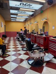 -Devilhands Barbershop男士理容店