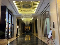 -成都保利公园皇冠假日酒店(熊猫基地店)