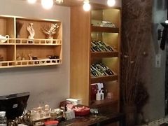 -泰·菩提树下[泰式按摩x精油SPAx肩颈头疗](新景店)