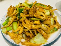 -何适山庄 ·可团建(水长城P2停车场店)