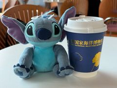 -抱抱地球咖啡馆(国家海洋博物馆店)
