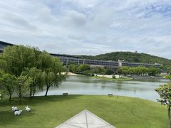 -上海佘山世茂艾美酒店