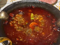 -旧街市鲜货老火锅(大光路店)