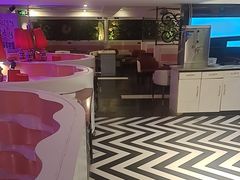 -巴特餐饮6加1音乐餐吧·新疆菜