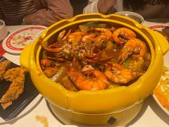 -多嘴肉蟹煲(万达店)