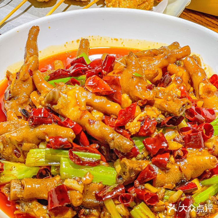 这一口西安传统烤肉谁懂啊……