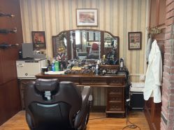 -BarberKiNG男士理发馆Barbershop