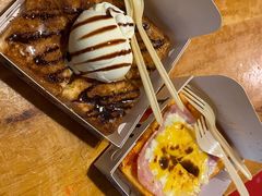 香草冰淇淋厚吐司-阿信厚吐司(曾厝垵店)