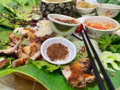 -沐毫傣泐云南菜孔雀宴•手抓饭傣味烧烤(曼听公园店)