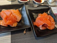 三文鱼-广州中心皇冠假日酒店-环市食坊·海鲜自助餐厅