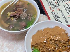 -华威达牛庄(黄埔大道西店)