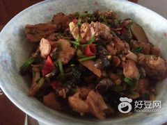 -食爺炭炉鸡煲·烧烤