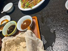 -靠山屯东北农家菜(八龙桥雅苑店)