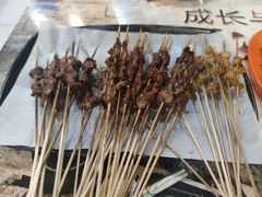 -兄弟小串(华新·名筑店)