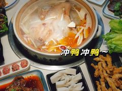 -土连锅·现熬养生汤锅(梁家巷店)