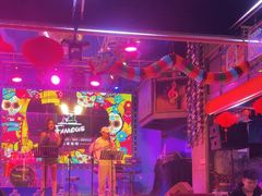 -Famous肥猫墨西哥音乐餐吧(五棵松华熙LIVE店)