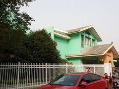 -英皇尤渡实验幼儿园